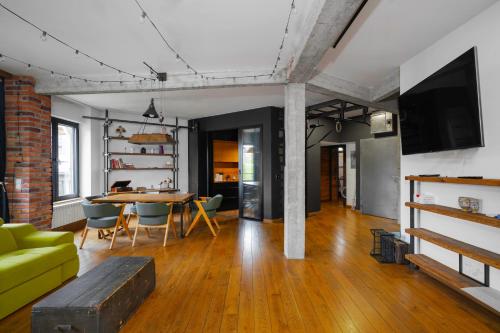 Central Sanctuary 3BD by Flat Mаnаger, Sofia (Foto 8)