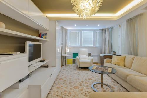 Stylish One-bedroom Flat with Amazing City View by Flat Mаnаger, Sofia (photo 10)