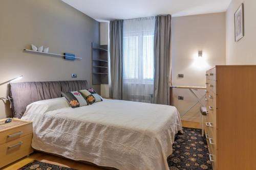Stylish One-bedroom Flat with Amazing City View by Flat Mаnаger, Sofia (photo 2)