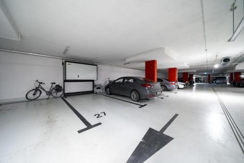 Warsaw Żoliborz - Parking & Two Balconies - by Rentujemy, Varsovia (foto 7)