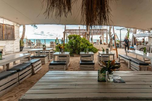 B4 Beach Club and Hotel 4