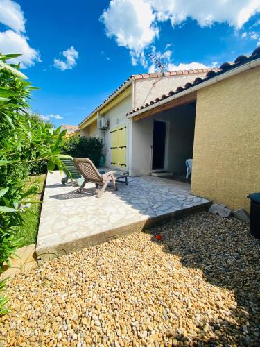 V0736 - Vias Plage - Villa 6 pers terrasse et Parking prive a 300 m plage in Vias
