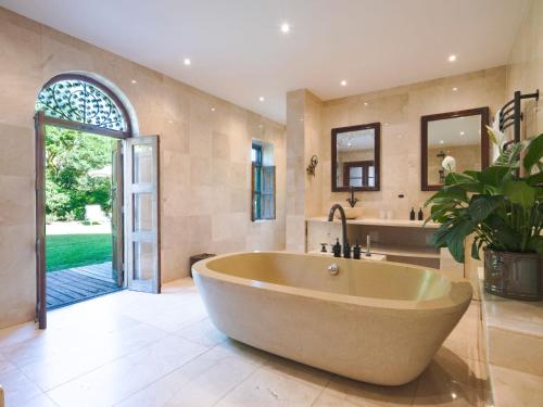 浴室, Adara Palmiet Valley Luxurious Boutique Hotel  in 帕阿爾