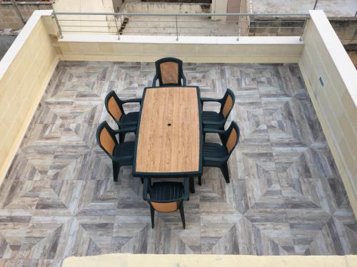 Senglea Apartments - image 5