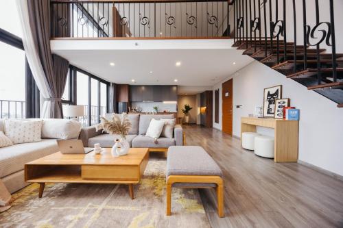 PentStudio Duplex Apartment, Hanoi