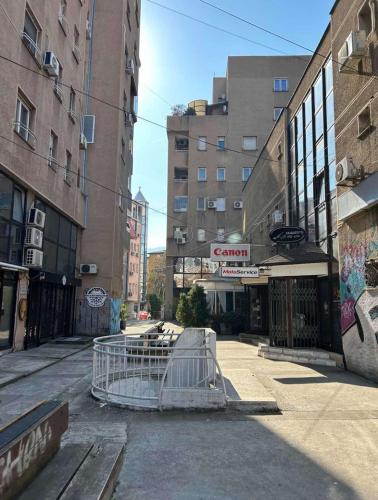 He-Ra Apartment near Macedonia Square with Parking, Skopje (photo 2)