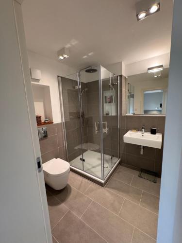 Neue 2 Zimmer Wohnung im Grunen mit Terrasse und Platz in Kleinmachnow