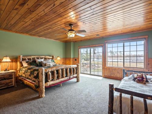 Happy Landing Cabin in Crosslake (MN)