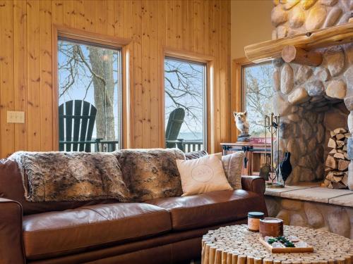 Longbow Lodge - main image