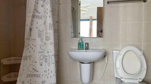 2BR Grand Riviera Suites by MrSayla, Manila (photo 7)