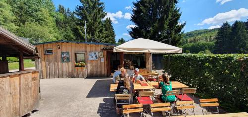 مطعم, Naturcamp Meyersgrund - Campingplatz in Manebach