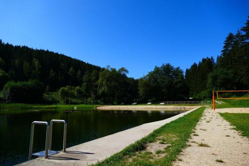 منظر, Naturcamp Meyersgrund - Campingplatz in Manebach