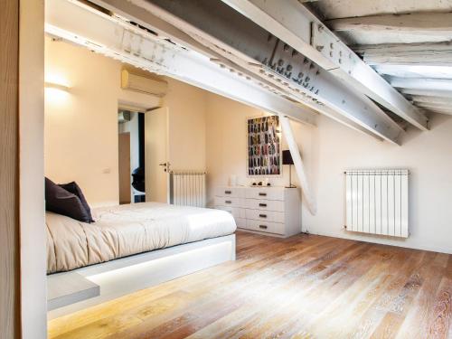 Spanish Steps Luxury Penthouse, Řím (fotografie 2)