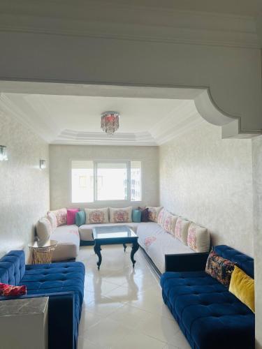 Lovely 2 bedrooms Furnished Bourgogne, Casablanca
