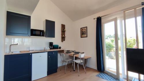 virtuve, Chez Marion et Sylvain in Saint-Hilaire-de-Chaléons