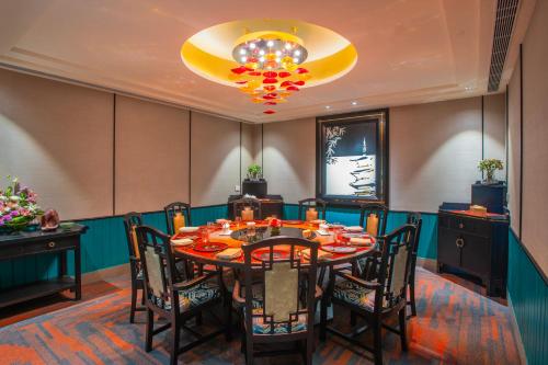 Restaurant, Vivanta Mangalore Old Port Road in Mangalore