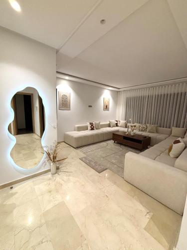 Beautiful spacious apartment in Casablanca, Casablanca