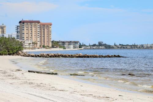 Casa Beach Club in Központi Cocoanut