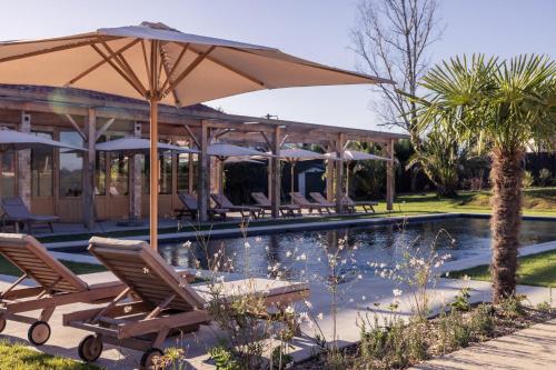 Hôtel INDARRA & SPA - Piscine Hotel de charme Arbonne