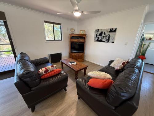 Carron Cottage - Corny Point in Point Turton