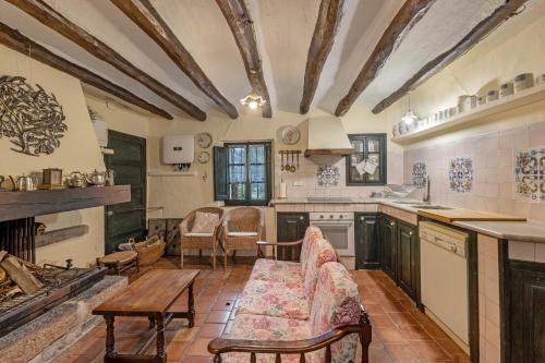 Can Pere Martí (Can Pere Marti) in Jorba