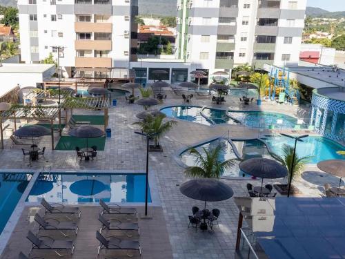 Swimming pool, Apartamentos Aquarius Flat in Caldas Novas
