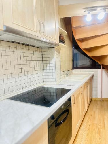 Central Tirana Villa 4 Min Walk to Skanderbeg Square - image 4