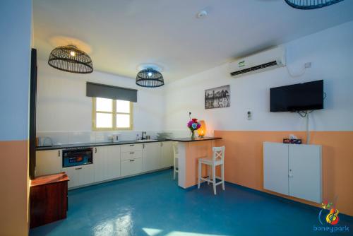 Cozy Studio Chalets in Al-Wathba North