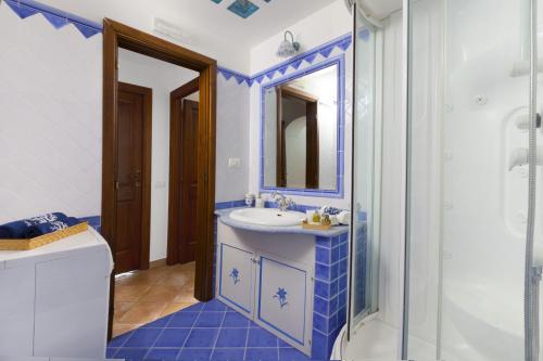 Estate4home - Casa Sofia 330 steps - image 3