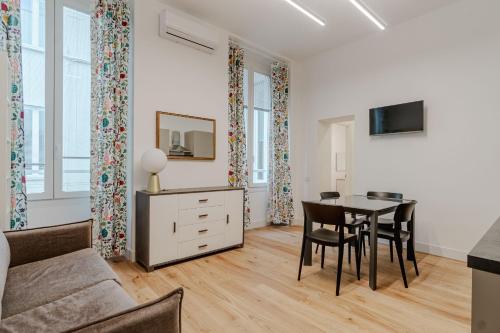 GuestHost - Genova Brignole Lovely Apartment X4, Janov