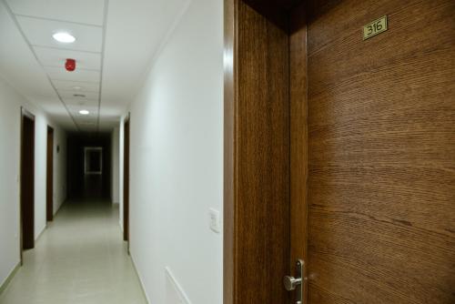 Hotel Luna - main image