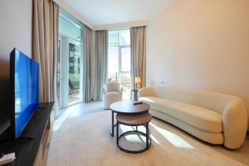 Stylish 2BR Apartment by Missoni near Dubai Mall, Дубай (фото 7)