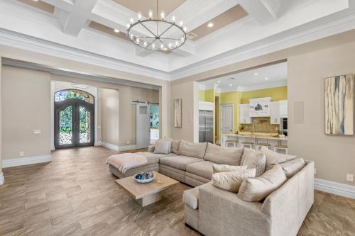 The Grand Mariner Estate. A Waterfront Retreat. in Port Salerno