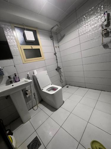 Studio with roof11, Adschman (Foto 3)