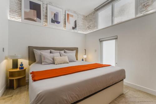 3min Walk - Retiro & Atocha - Luxury District and Desk, Madrid (photo 5)