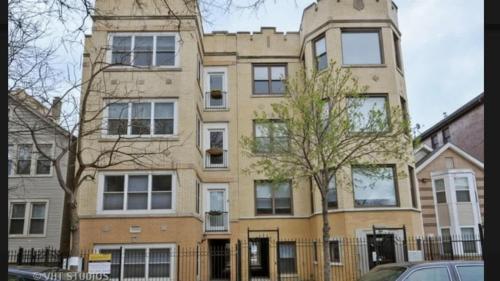 Beautiful 7 Bed, 3.5 Bathroom in Chicago, USA