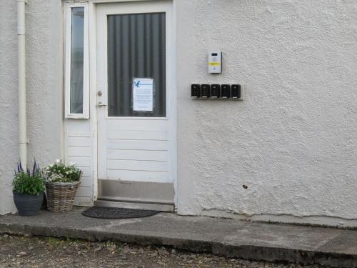 Exterior view, Old Airline Guesthouse in Hofn