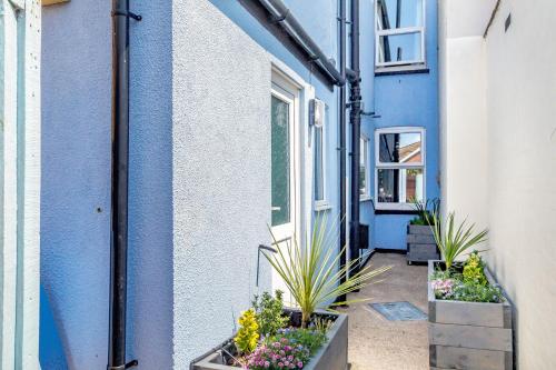 Sea Breezes Lowestoft - image 4