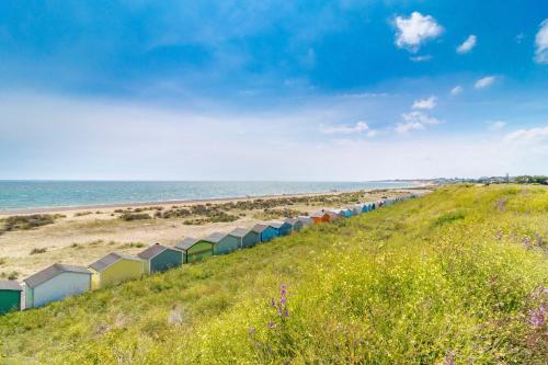 Sea Breezes Lowestoft - image 11