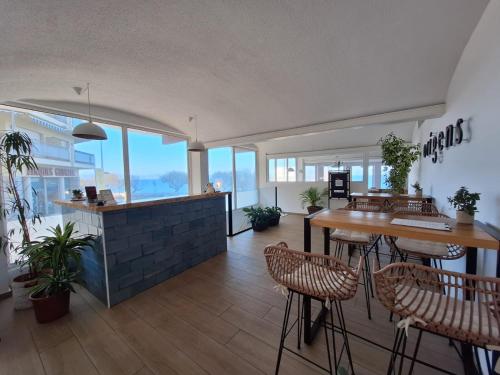Rallye Hotel - image 11