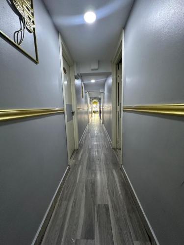 SS Grey Hotel kL - image 14