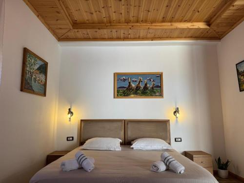 Comfort Triple Room image 10