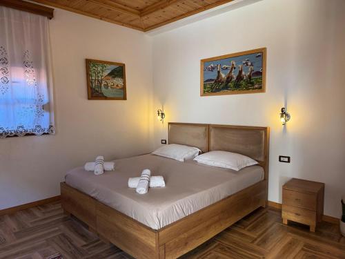 Comfort Triple Room image 10