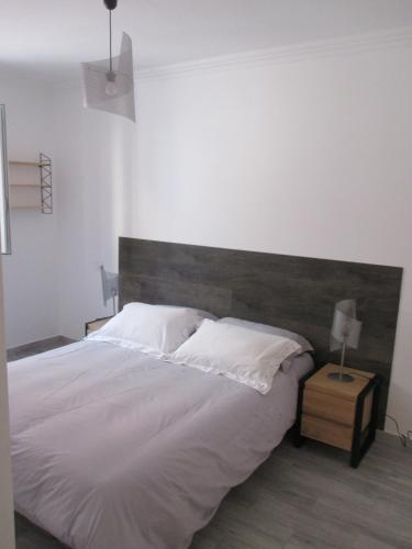 Nice Apartment Old Town - image 9