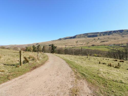 Sycamore Tree Farm - image 9
