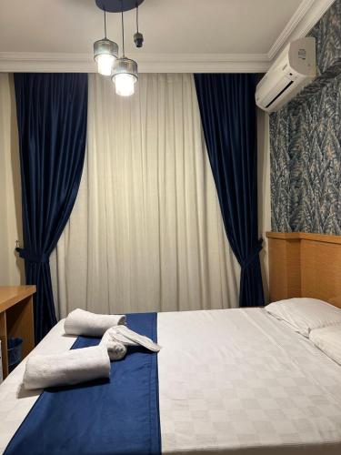 Economy Double Room image 5