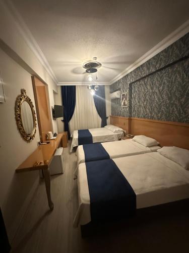 Quadruple Room room in Serenity suites Hotel