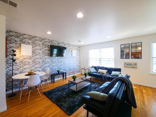 Remarkable 3 Room Apt Close to NYC in Jersey City, USA
