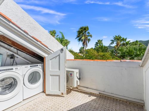 Sunny Days at Simpson Bay Yacht Club