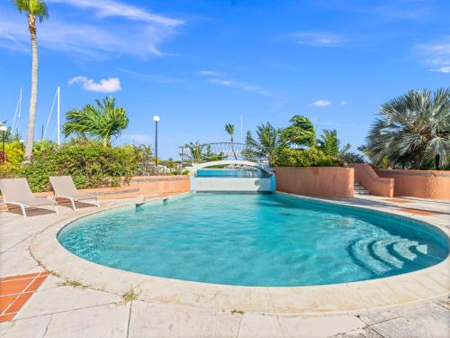 Sunny Days at Simpson Bay Yacht Club